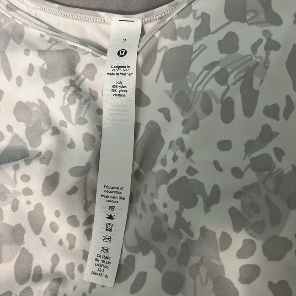 lululemon Align Tee - Picture 3 of 3